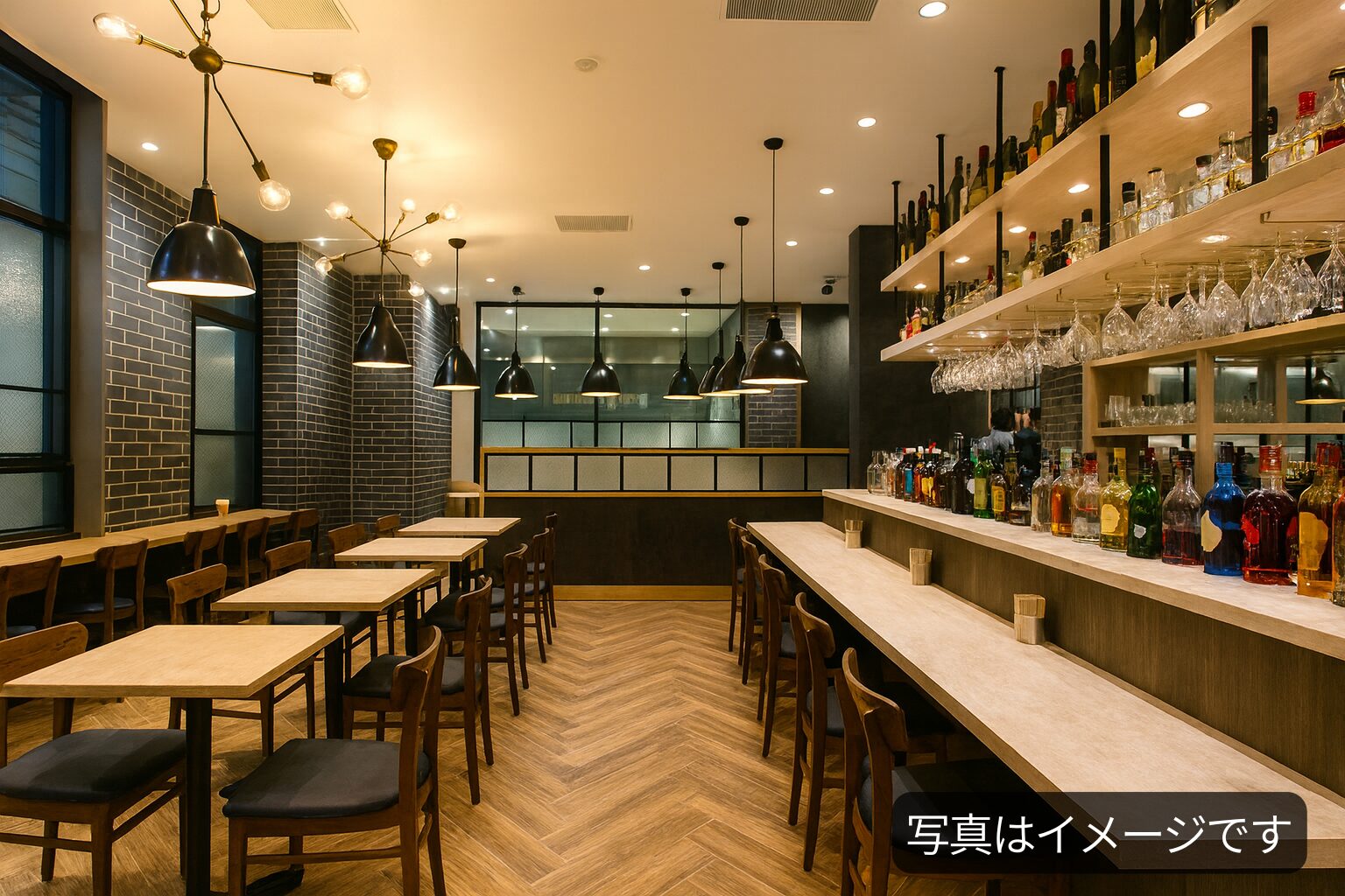 仙台で勉強しやすいカフェ HUMMING MEAL MARKET 東館2Fのカウンター席（無料Wi-Fi・電源あり）