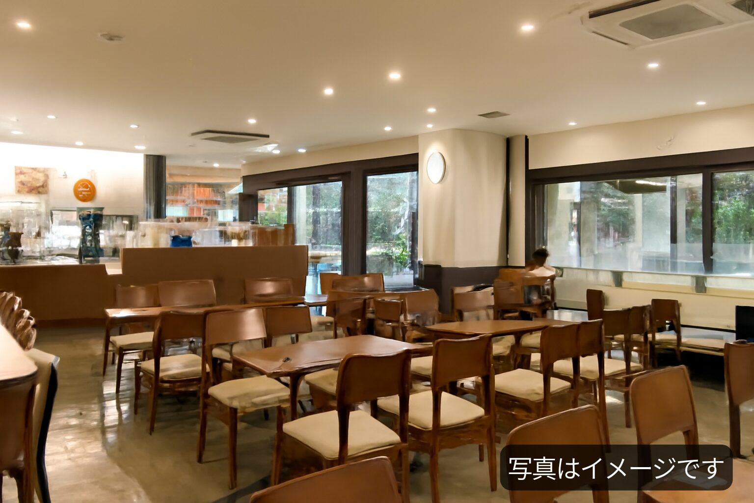 仙台で勉強しやすいカフェ ドトール仙台イービーンズ店のカウンター席（電源あり・Wi-Fiあり）